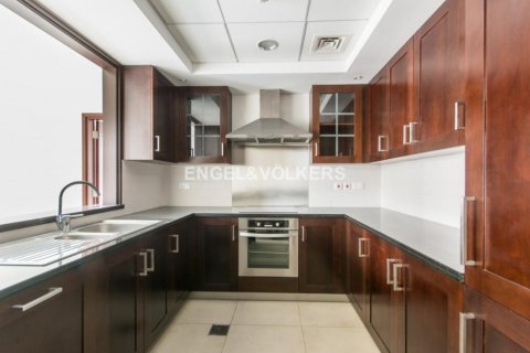 Appartement à vendre à  Downtown Dubai (Downtown Burj Dubai), Dubai, EAU 1 chambre, 76.83 m2 № 20168 - photo 5