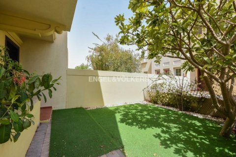 Villa à louer à The Springs, Dubai, EAU 3 chambres, 377.28 m2 № 27802 - photo 28