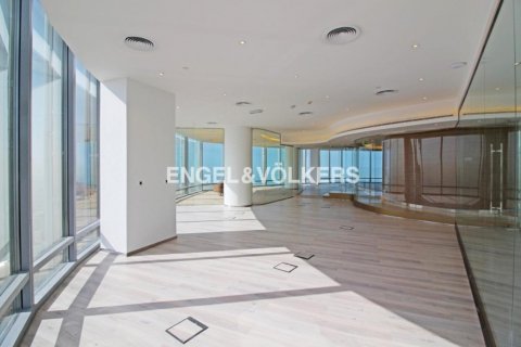 Bureau à vendre à  Dubai, EAU 818.10 m2 № 19647 - photo 1