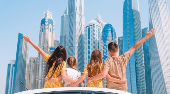 Résidence permanente à Dubaï avec de jeunes enfants: les meilleurs jardins d'enfants et les écoles