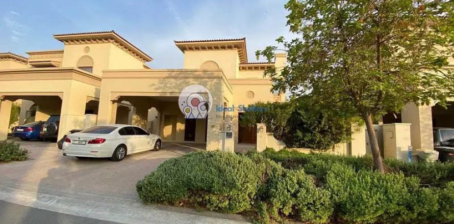 Villa à Arabian Ranches 2, Dubai, EAU: 3 chambres, 412 m2 № 50144