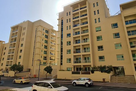 Ensemble immobilier AL THAYYAL à Greens, Dubai, EAU № 48991 - photo 4