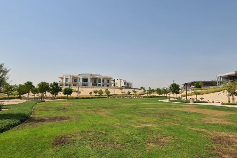 Ensemble immobilier FAIRWAY VISTAS à Dubai Hills Estate, Dubai, EAU № 61539 - photo 8