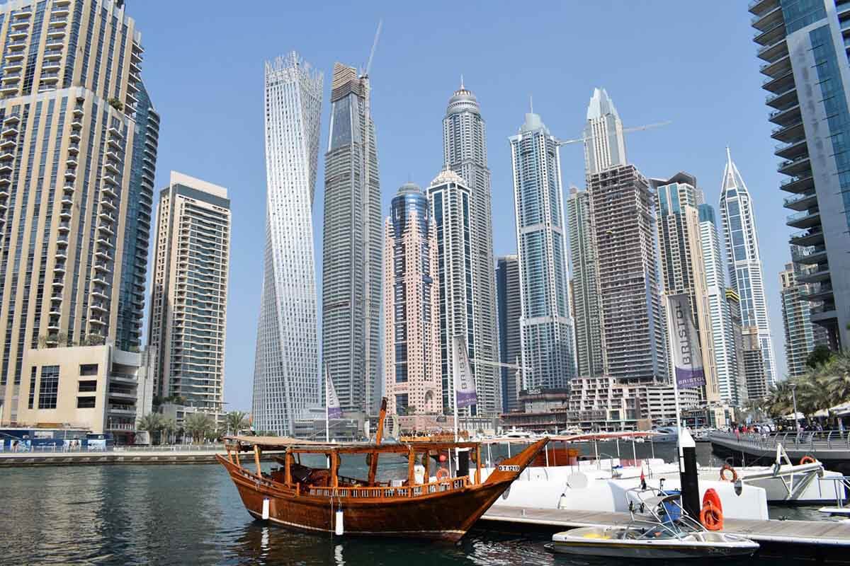 Off-plan in Dubai: how can you reduce risks by buying real estate in the construction stage?
