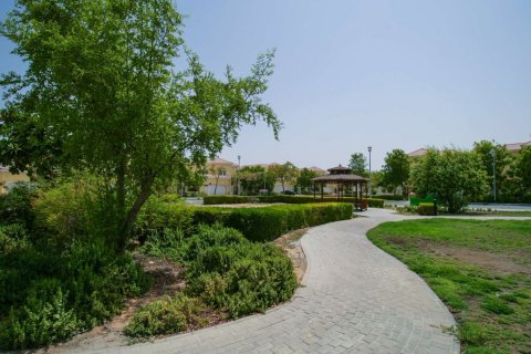 Ensemble immobilier JUMEIRAH PARK HOMES à Jumeirah Park, Dubai, EAU № 65208 - photo 2