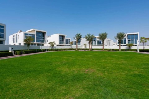 Ensemble immobilier VARDON à DAMAC Hills (Akoya by DAMAC), Dubai, EAU № 68552 - photo 5