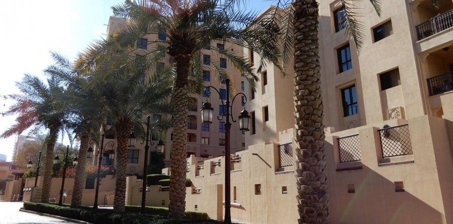 Ensemble immobilier YANSOON à Old Town, Dubai, EAU № 65218