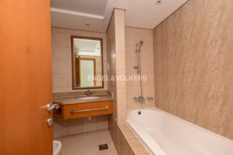 דירה למכירה ב Jumeirah Beach Residence, Dubai, איחוד האמירויות  3 חדרי שינה, 190.26 מ"ר, מספר 18574 - תמונה 7