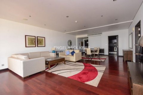דירה להשכרה ב Palm Jumeirah, Dubai, איחוד האמירויות  1 חדר שינה, 142.60 מ"ר, מספר 18413 - תמונה 4