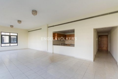 דירה למכירה ב Greens, Dubai, איחוד האמירויות  3 חדרי שינה, 192.21 מ"ר, מספר 21669 - תמונה 3