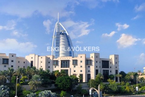 דירה למכירה ב Umm Suqeim, Dubai, איחוד האמירויות  1 חדר שינה, 72.74 מ"ר, מספר 27767 - תמונה 12