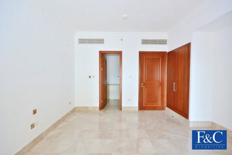 דירה להשכרה ב Palm Jumeirah, Dubai, איחוד האמירויות  2 חדרי שינה, 203.5 מ"ר, מספר 44615 - תמונה 16