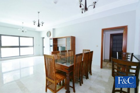 דירה למכירה ב Palm Jumeirah, Dubai, איחוד האמירויות 2 חדרי שינה, 165.1 מ"ר, מספר 44605 - תמונה 2