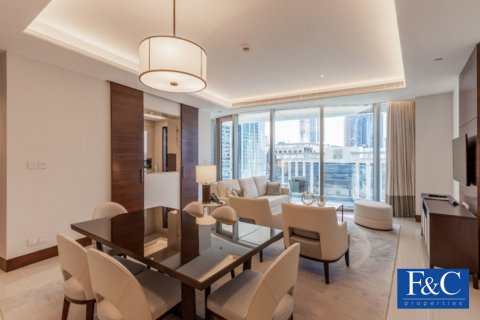 דירה להשכרה ב Downtown Dubai (Downtown Burj Dubai), Dubai, איחוד האמירויות  2 חדרי שינה, 120.8 מ"ר, מספר 44832 - תמונה 5