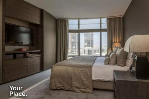 דירה למכירה ב Downtown Dubai (Downtown Burj Dubai), Dubai, איחוד האמירויות  1 חדר שינה, 113 מ"ר, מספר 59207 - תמונה 2