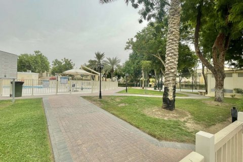 Springs 14 - תמונה 1