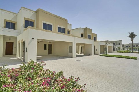 פרויקט פיתוח SAMA TOWNHOUSES ב Town Square, Dubai, איחוד האמירויות מספר 61578 - תמונה 3
