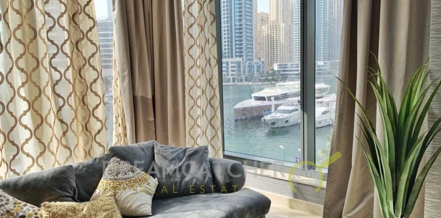 דירה ב Dubai Marina, Dubai, איחוד האמירויות 4 חדרי שינה, 231.98 מ"ר מספר 73179