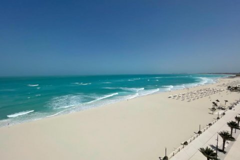 פנטהאוס למכירה ב Saadiyat Island, Abu Dhabi, איחוד האמירויות  5 חדרי שינה, 1519 מ"ר, מספר 80813 - תמונה 1