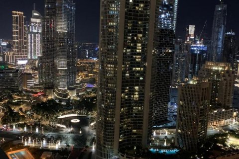 דירה למכירה ב Downtown Dubai (Downtown Burj Dubai), Dubai, איחוד האמירויות  3 חדרי שינה, 2024 מ"ר, מספר 79852 - תמונה 15