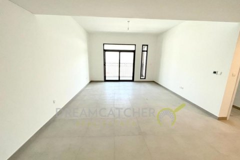 דירה למכירה ב Umm Suqeim, Dubai, איחוד האמירויות  1 חדר שינה, 77.76 מ"ר, מספר 81102 - תמונה 2