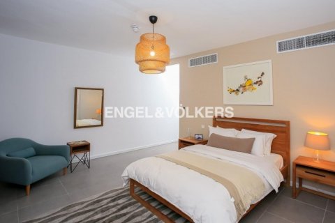 Jumeirah Village Circle, Dubai, संयुक्त अरब अमीरात में टाउनहाउस, 4 बेडरूम, 385.54 वर्ग मीटर, संख्या 18514 - फ़ोटो 23