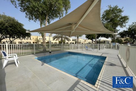 The Springs, Dubai, संयुक्त अरब अमीरात में विला, 3 बेडरूम, 255.1 वर्ग मीटर, संख्या 44714 - फ़ोटो 24