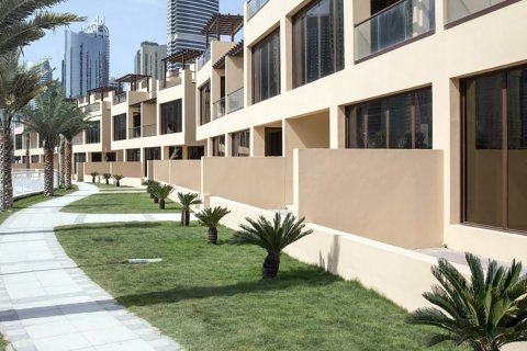 JUMEIRAH ISLAND TOWNHOUSES में Jumeirah Islands, Dubai,संयुक्त अरब अमीरात में डेवलपमेंट प्रॉजेक्ट, संख्या 61614 - फ़ोटो 4