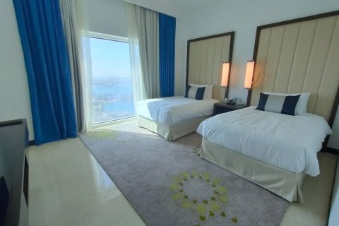 The Marina, Abu Dhabi, संयुक्त अरब अमीरात में अपार्टमेंट, 2 बेडरूम, 141 वर्ग मीटर, संख्या 63984 - फ़ोटो 2