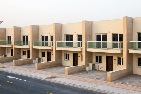WARSAN VILLAGE में Al Warsan, Dubai,संयुक्त अरब अमीरात में डेवलपमेंट प्रॉजेक्ट, संख्या 61601 - फ़ोटो 4