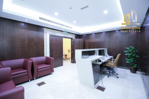 Dubai, संयुक्त अरब अमीरात में कार्यालय, 301 वर्ग मीटर, संख्या 79543 - फ़ोटो 16