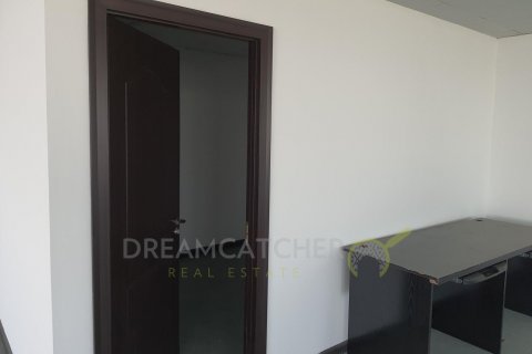 Ured u gradu Jumeirah Lake Towers, Dubai, UAE 157.28 m2 Br. 35353 - Slika 4