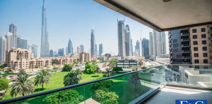 Apartman u gradu Downtown Dubai (Downtown Burj Dubai), Dubai, UAE 2 spavaće sobe, 154.5 m2 Br. 44969