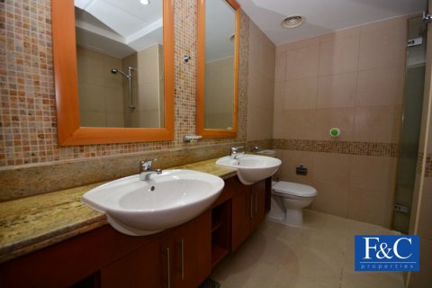 Apartman u gradu The Views, Dubai, UAE 1 spavaća soba, 79 m2 Br. 44915 - Slika 9