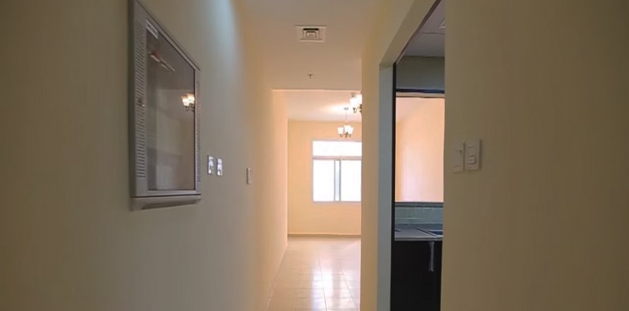 Apartman u QUEUE POINT u gradu Dubai Land, Dubai, UAE 2 spavaće sobe, 86 m2 Br. 55566