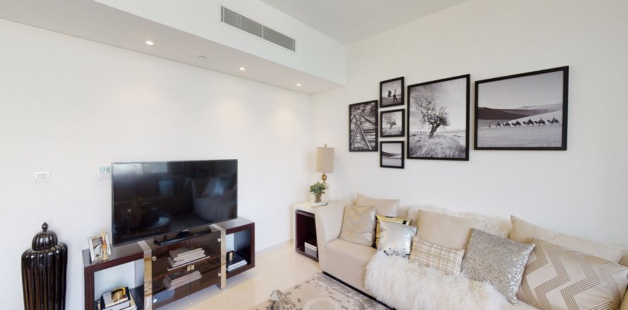 Apartman u GOLF TOWN u gradu Dubai, UAE 2 sobe, 173 m2 Br. 47293