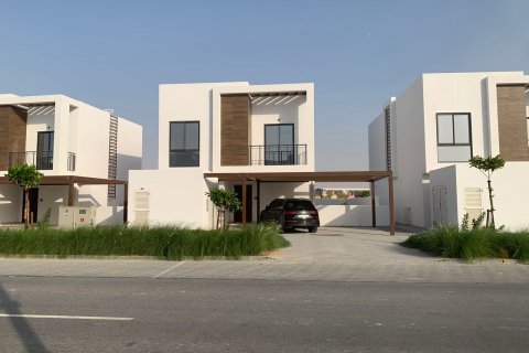 Kuća u nizu u gradu Al Ghadeer, Abu Dhabi, UAE 2 spavaće sobe, 124 m2 Br. 67778 - Slika 1