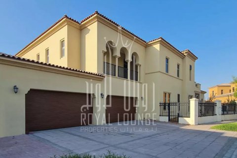 Vila na Saadiyat Island, Abu Dhabi, UAE 5 spavaće sobe, 2267 m2 Br. 74982 - Slika 4