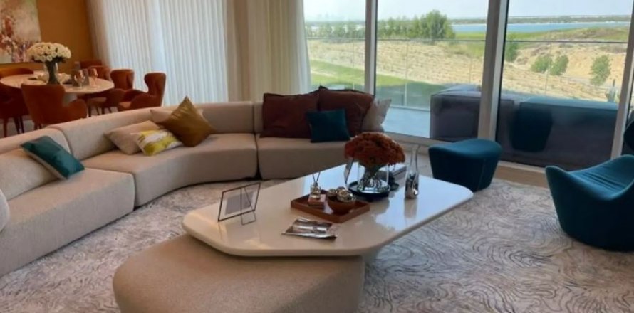 Kuća u nizu na Yas Island, Abu Dhabi, UAE 3 spavaće sobe, 317 m2 Br. 79825