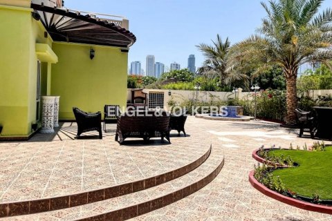 Villa itt: Meadows, Dubai, EAE, 5 hálószoba, 418.06 m², azonosító: 19466 - fénykép 1