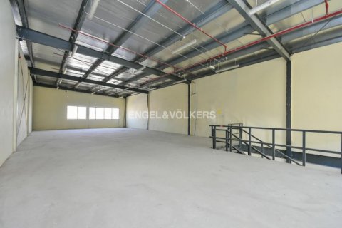 Raktárépület itt: Al Quoz, Dubai, EAE, 464.51 m², azonosító: 18546 - fénykép 8