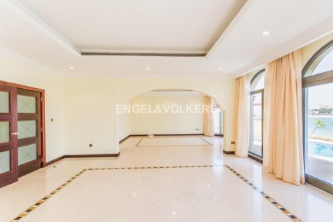 Villa itt: Palm Jumeirah, Dubai, EAE, 4 hálószoba, 464.51 m², azonosító: 18053 - fénykép 5