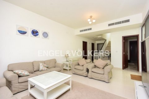 Villa itt: Reem, Dubai, EAE, 4 hálószoba, 276.38 m², azonosító: 20999 - fénykép 3