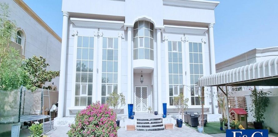 Villa itt: Al Quoz, Dubai, EAE, 5 hálószoba, 929 m², azonosító: 44980