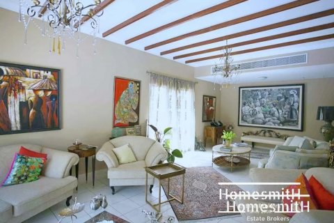 Villa itt: Meadows, Dubai, EAE, 5 hálószoba, 458 m², azonosító: 50661 - fénykép 8