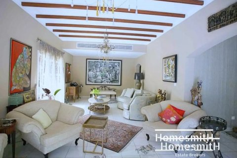 Villa itt: Meadows, Dubai, EAE, 5 hálószoba, 458 m², azonosító: 50661 - fénykép 1