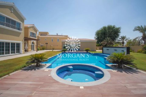 Villa itt: Arabian Ranches, Dubai, EAE, 7 hálószoba, 2351 m², azonosító: 50670 - fénykép 11