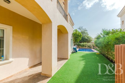 Villa itt: Arabian Ranches, Dubai, EAE, 5 hálószoba, 639.9 m², azonosító: 68266 - fénykép 15