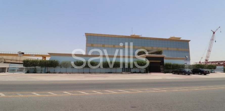 Gyár itt: Hamriyah Free Zone, Sharjah, EAE, 10999.9 m², azonosító: 74359