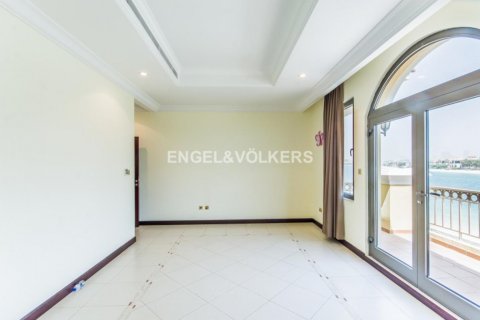 Vila di Palm Jumeirah, Dubai, UEA 4 kamar tidur, 657.10 m2 nomor 18009 - foto 14